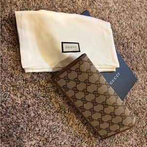 Gucci Brown Women's Wallet